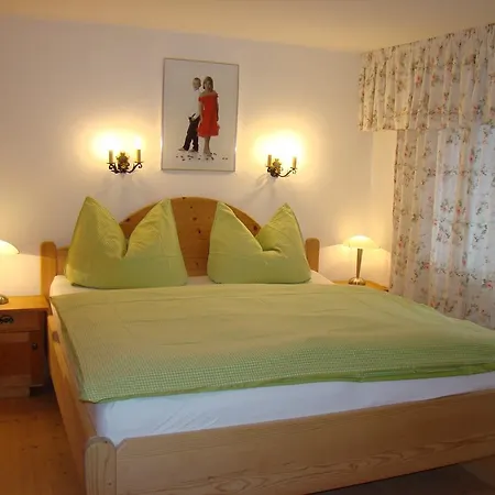 Appartement Haus Waldrand à Oberndorf en Tyrol Extérieur photo